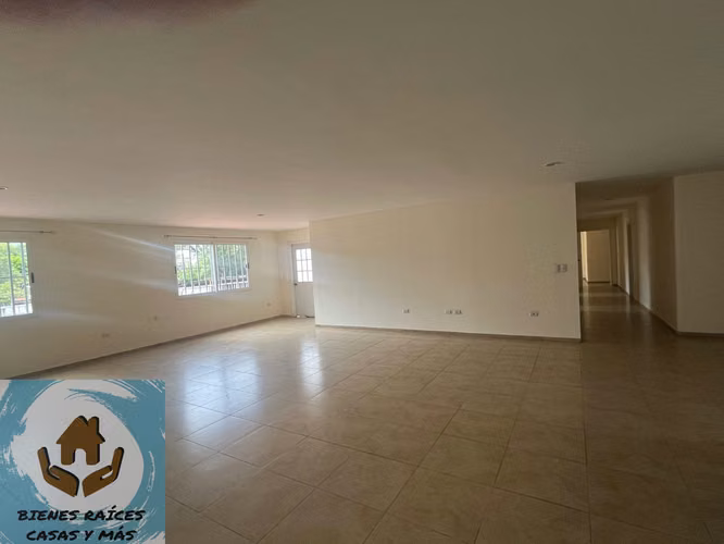ALQUILO APARTAMENTO DE 3 HABITACIONES EN COLONIA LARA, CERCA DEL BLVD LOS PRÓCERES - Imagen 3