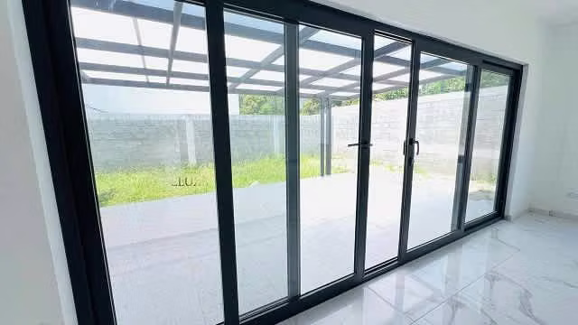 SE VENDE PRECIOSA CASA EN RESIDENCIAL CIUDAD MAYA SPS - Imagen 3