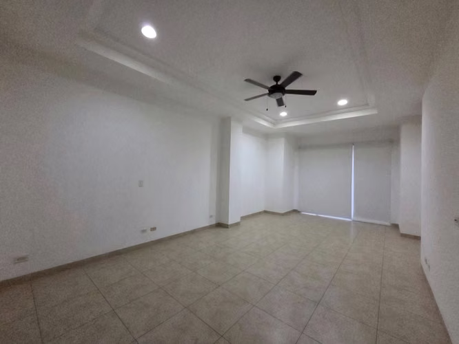 Se Vende Condominio en Merendon Hills - San Pedro Sula.