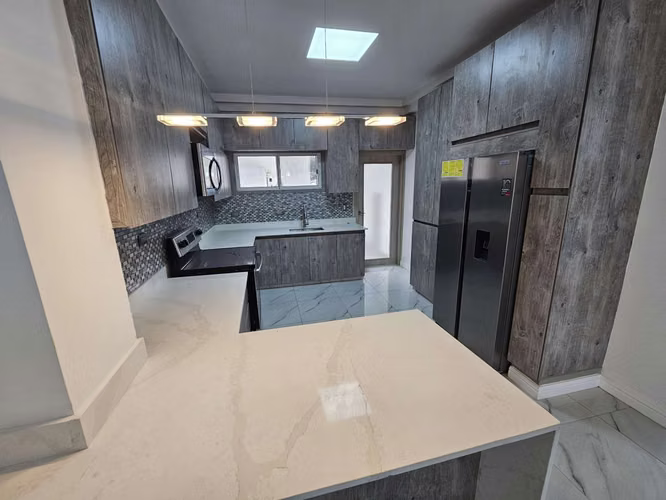 Alquiler Apartamentos Los Almendros - Imagen 7