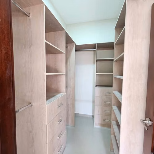 SE RENTA CASA NUEVA EN SECTOR MACKAY ALTARA-SPS - Imagen 7