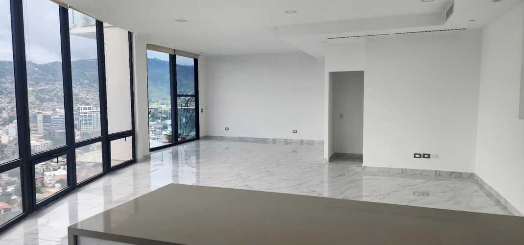 Se Vende Apto. Torre Vista 1432, Col. Lomas Guijarro