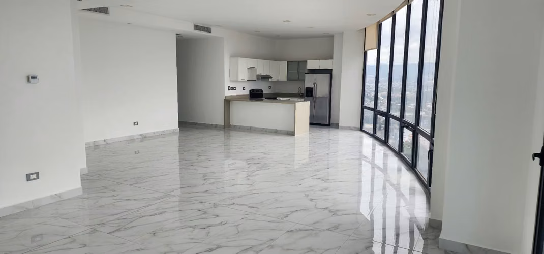 Se Vende Apto. Torre Vista 1432, Col. Lomas Guijarro