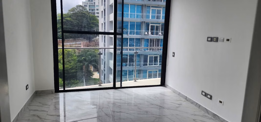Se Vende Apto. Torre Vista 1432, Col. Lomas Guijarro