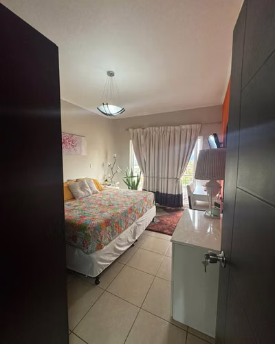 Se Renta Casa Amueblada Res. El Sauce