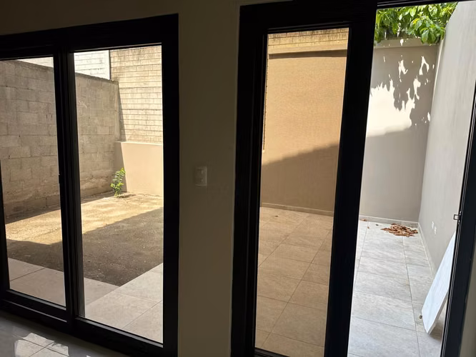 Apartamento tipo Townhouse/ La Foresta - Imagen 2