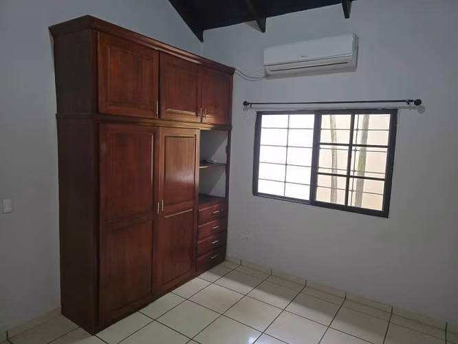SE RENTA CASA EN VILLAS MACKAY-SPS - Imagen 8