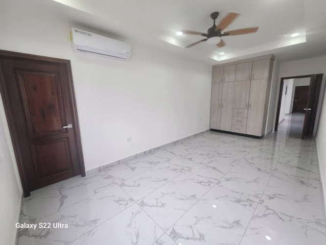 Se Vende Casa en Res. Casa Maya - San Pedro Sula