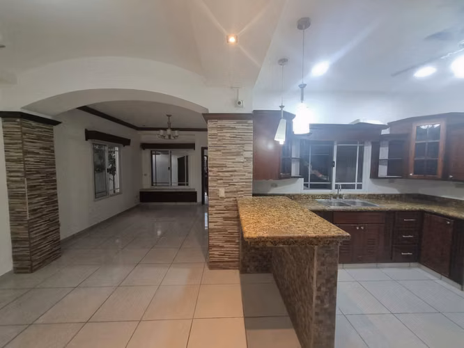Se Vende Casa / Costa Verde Villas 2