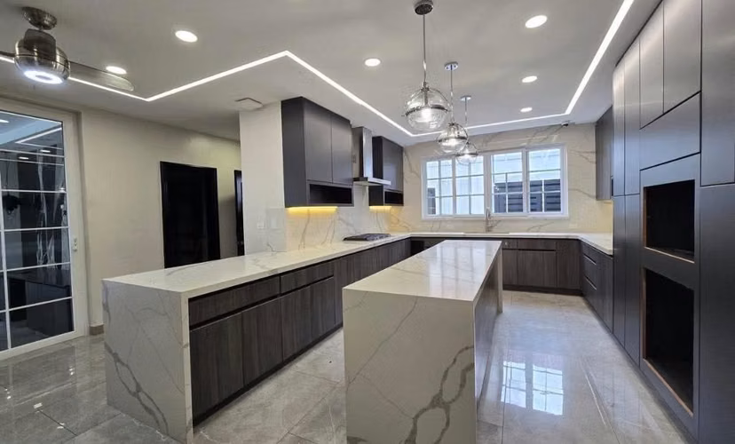 Se Vende Casa en Res. El Potosí - San Pedro Sula