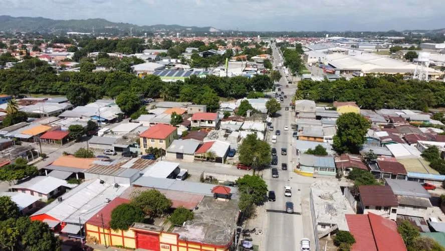 Se Vende propiedad sobre la 20 calle - San Pedro Sula