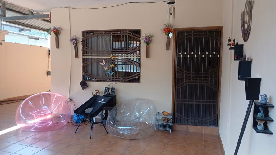 CASA EN VENTA VILLLAS DEL BOSQUE ,SAN PEDRO SULA
