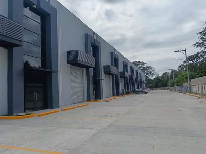 RENTA DE BODEGA PEQUENA EN SPS