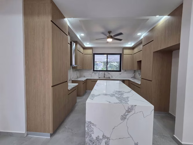Se Vende Amplia Casa Residencial La Foresta - San Pedro Sula