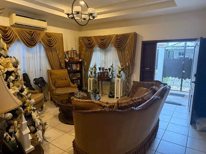 SE RENTA CASA EN RESIDENCIAL EL BARRIAL - SPS - Imagen 4