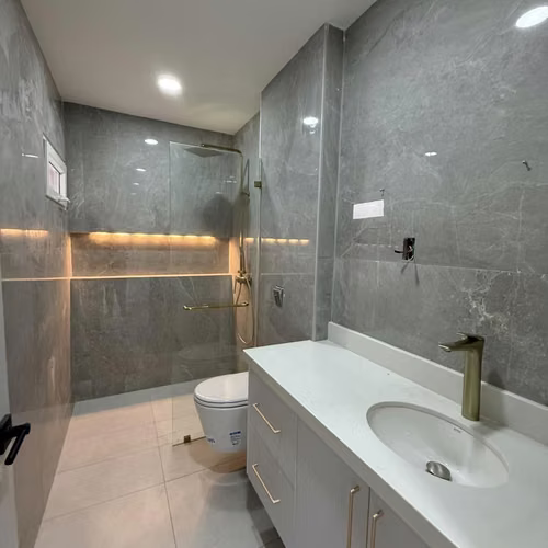 Se Alquila Townhouse nuevo en Res. El Potosi - San Pedro Sula - Imagen 7