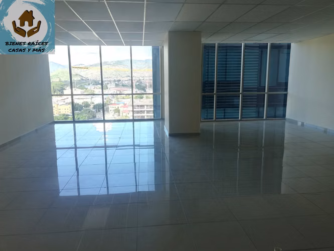 LOCAL PARA OFICINA EN ALQUILER EN TORRE COMERCIAL CENTRO MORAZÁN