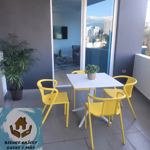 ALQUILAMOS APARTAMENTO AMUEBLADO DE 2 HABITACIONES CERCA DEL BLVD JUAN PABLO