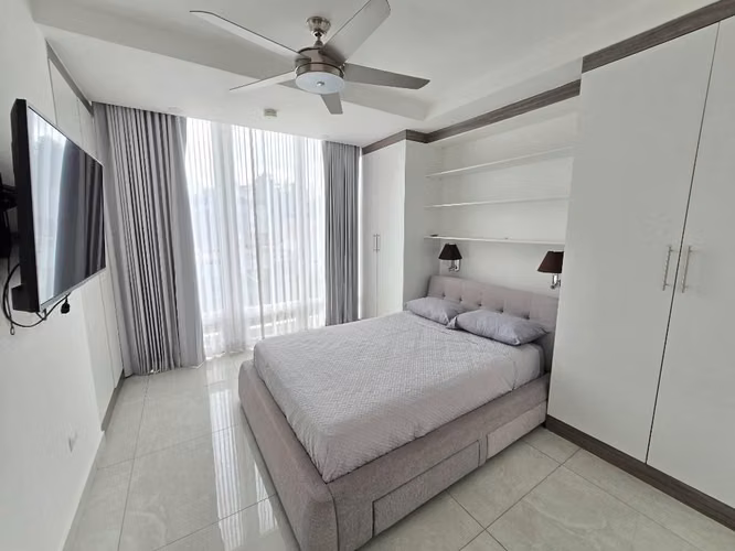 Alquiler de Apartamento Full amueblado en Torre Onix, Lomas del Guijarro - Imagen 3