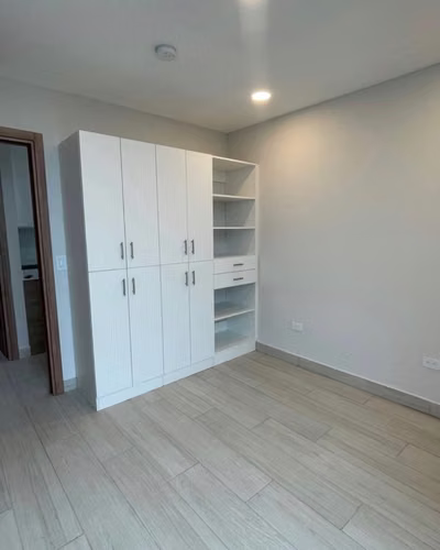 Se Alquila Condominio en Torre Masdeval