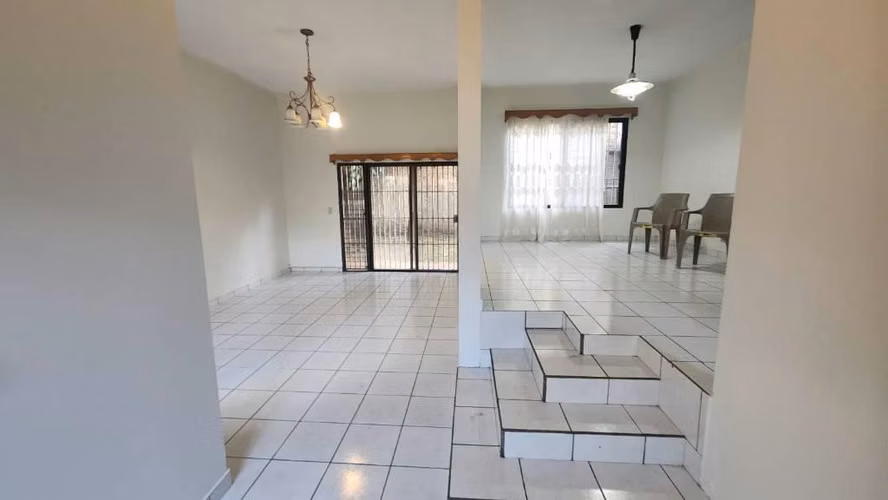 Venta de casa en Residencial Centro América Este