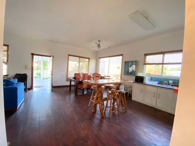 Se vende casa de Playa en Tela