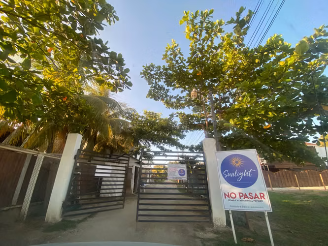 Se vende casa de Playa en Tela