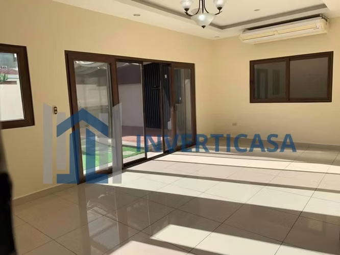 Se vende hermosa casa en Res La Foresta
