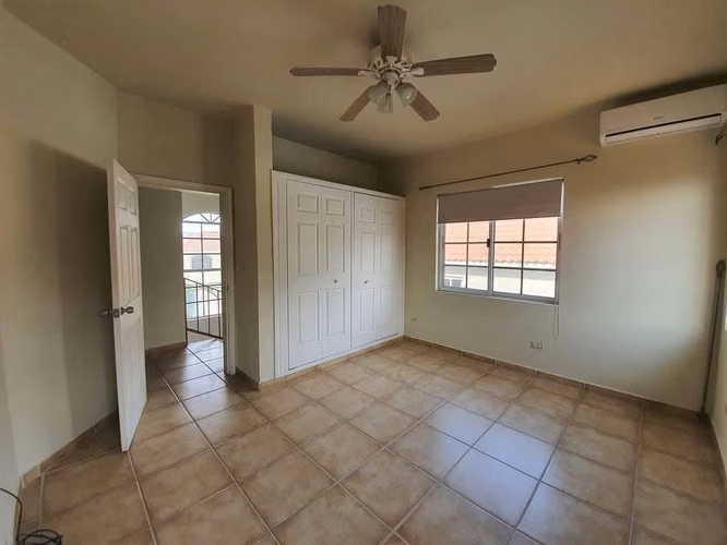 Se Vende Casa Residencial Villas del Sol - San Pedro Sula