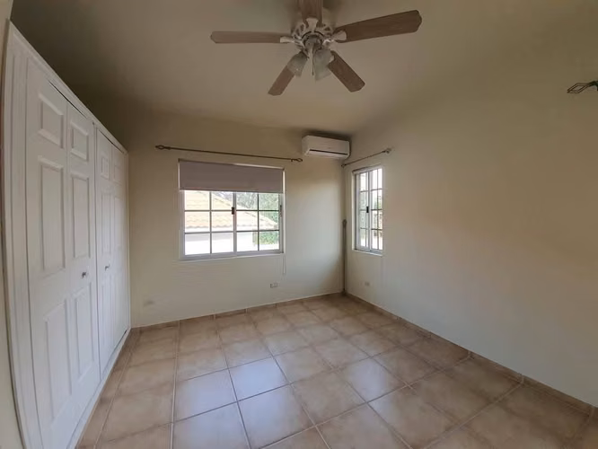 Se Vende Casa Residencial Villas del Sol - San Pedro Sula