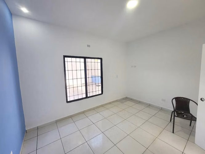 Venta de casa de un nivel en Colonia El Periodista