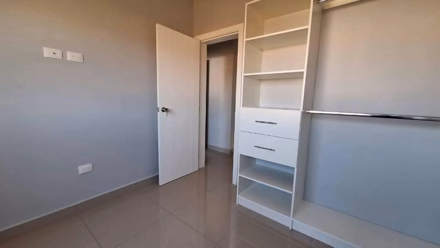 Venta de casa en Residencial Roble Oeste - Imagen 3