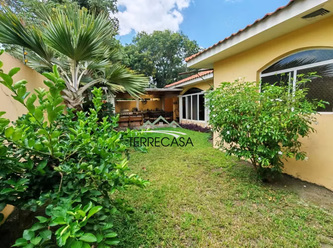 SE VENDE CASA DE UN NIVEL EN RES. EL BARRIAL - Imagen 8