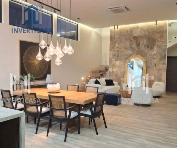 Se Vende espectacular casa en Ciudad Jaragua