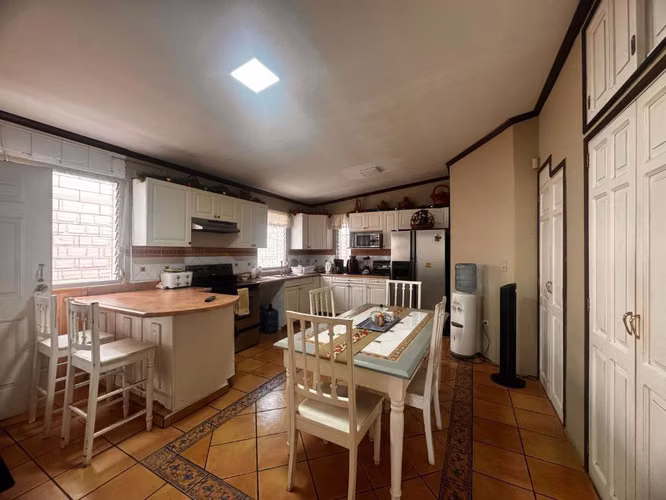Se Renta Casa Para Oficina Corporativa Col. Palmira - Imagen 8