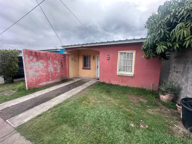Se Vende Casa Res. Maria Auxiladora