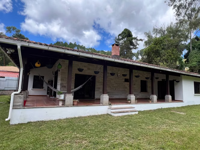 Propiedad de campo en venta.