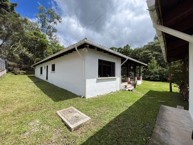 Propiedad de campo en venta.