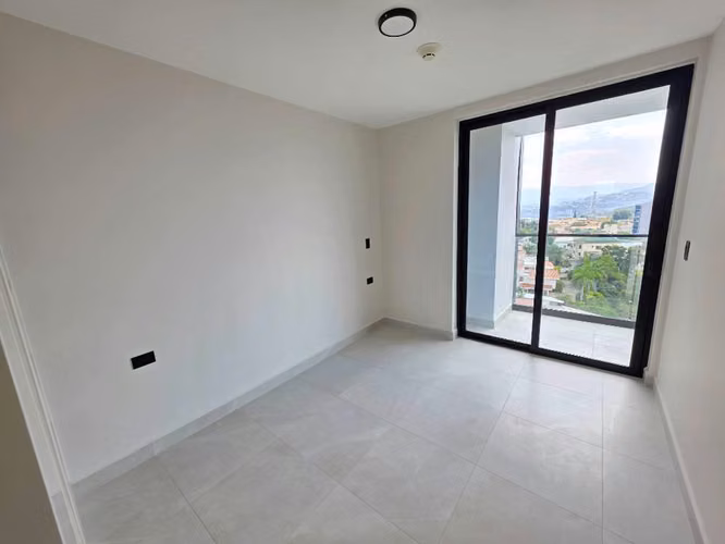Alquiler apartamento nuevo en Torre O Lomas del guijarro - Imagen 2