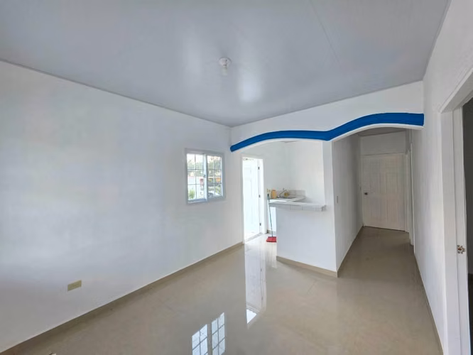 Venta de cass nueva en Santa Ana
