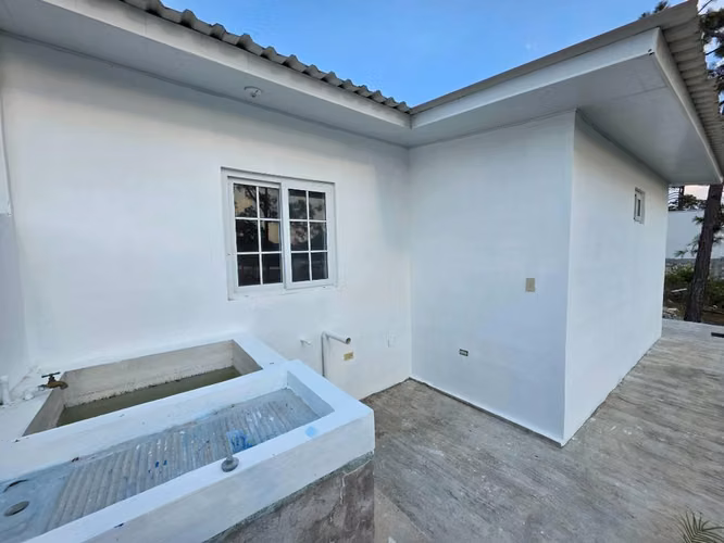 Venta de cass nueva en Santa Ana
