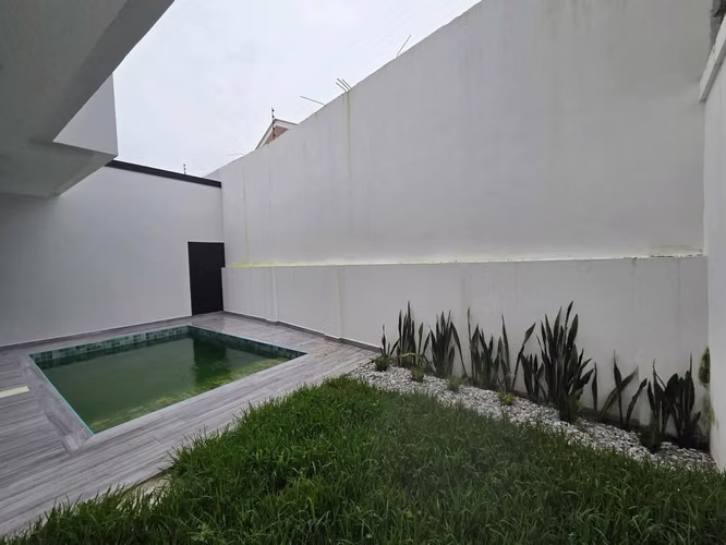 Se Vende hermosa Casa en Res. La Foresta - San Pedro Sula