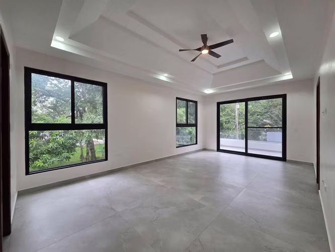 Se Vende hermosa Casa en Res. La Foresta - San Pedro Sula