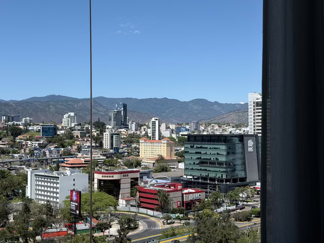 Monoambiente con Línea Blanca y Amenidades Premium en Loma Linda - Imagen 3