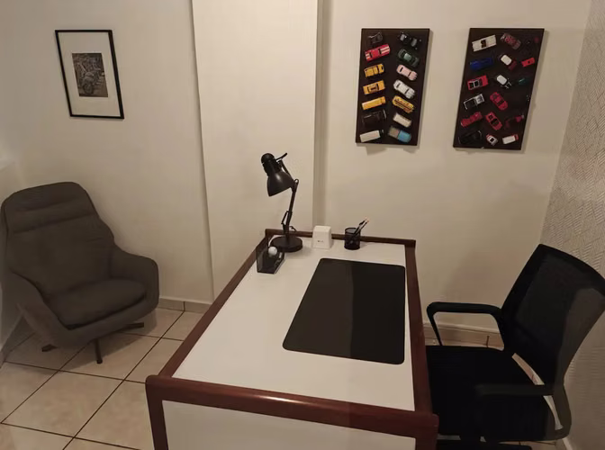 Lomas del Guijarro Sur Apartamento Amueblado 3HAB, Cerca de Café Galeano Lomas