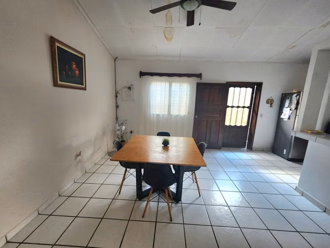 Se Vende Casa En Colonia Jardines Del Valle