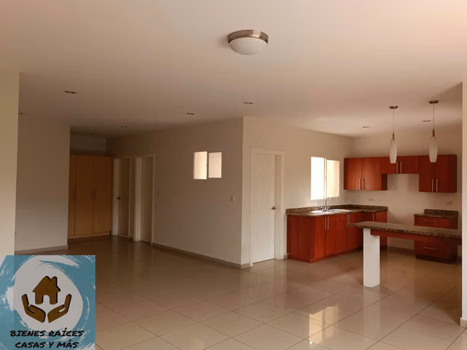 ALQUILO APARTAMENTO EN RESIDENCIAL DE CIRCUITO CERRADO CERCA DE PLAZA MIRAFLORES