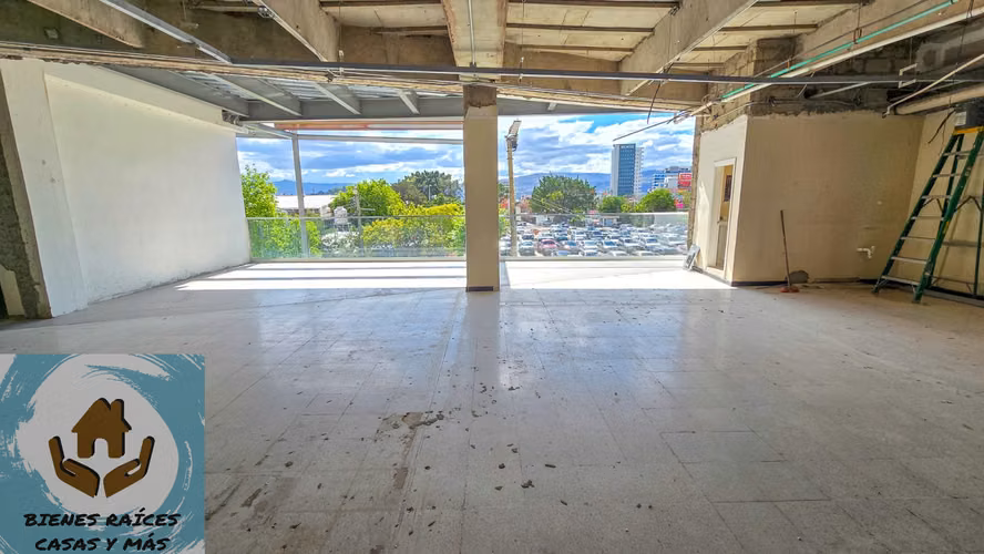 ALQUILAMOS LOCAL PARA RESTAURANTE EN CENTRO COMERCIAL  DEL BLVD MORAZÁN - Imagen 4