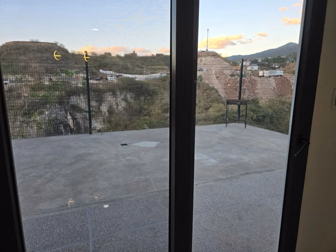 Res.Altos del Trapiche/Circuito Cerrado/Moderno,Accesible, 2 Hab+Patio+Parqueo - Imagen 5