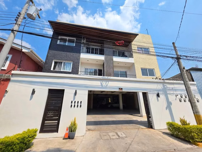 Alquiler apartamento en Residencial Las Cascadas - Imagen 4